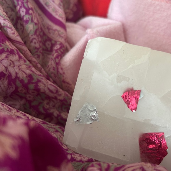 Handmade Candle - Picture 1 of 4